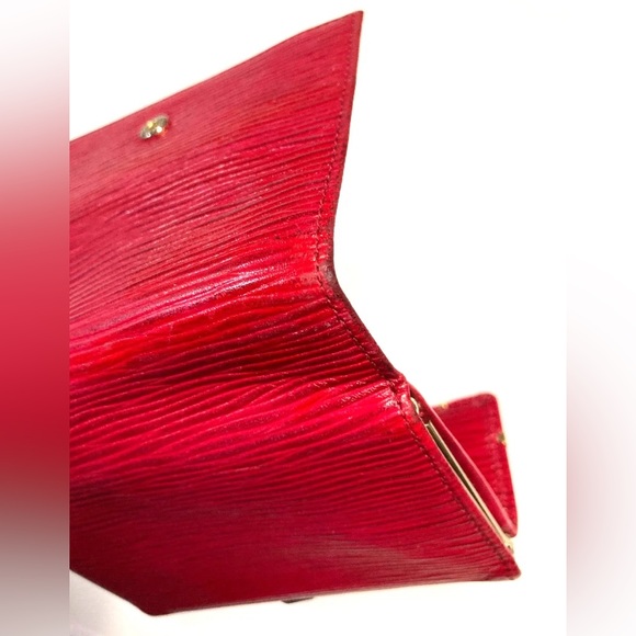 VALENTINO GARAVANI VINTAGE EMBOSSED LEATHER COMPACT WALLET - Picture 13 of 16